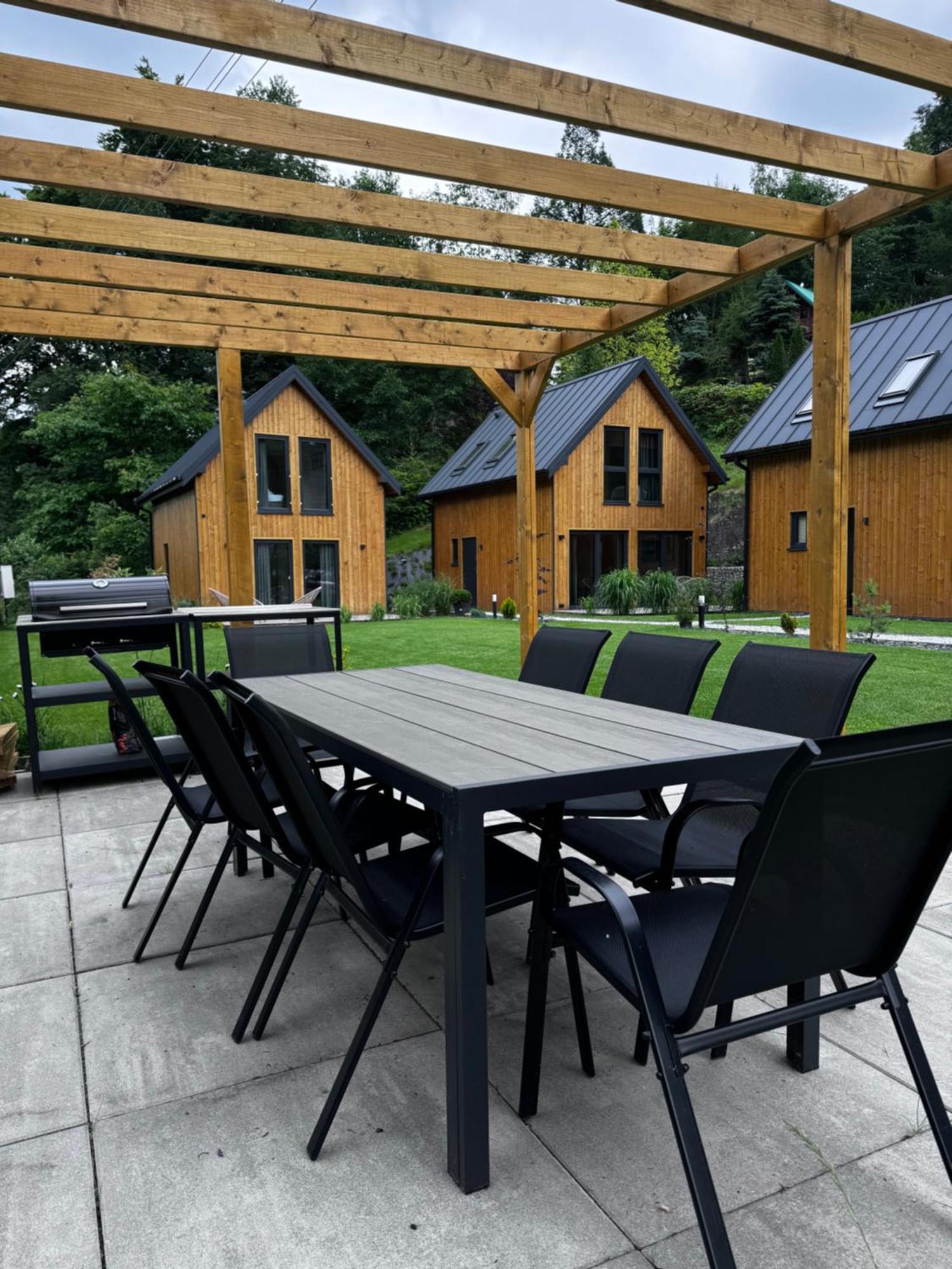 Chatki Miedzy Gorami Sosnówka Exterior foto